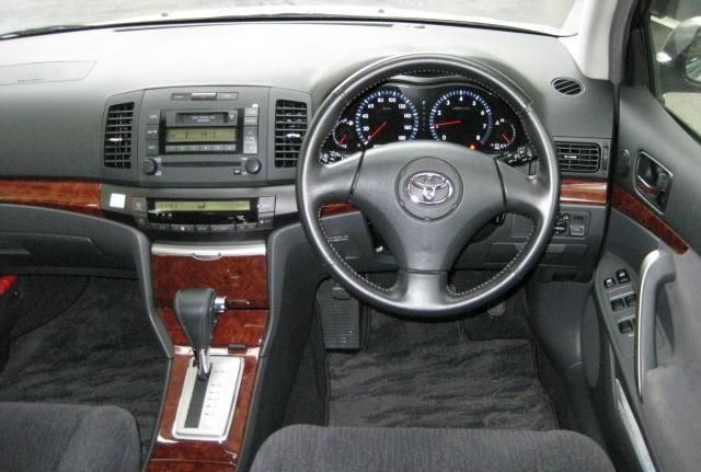 2002 Toyota Premio