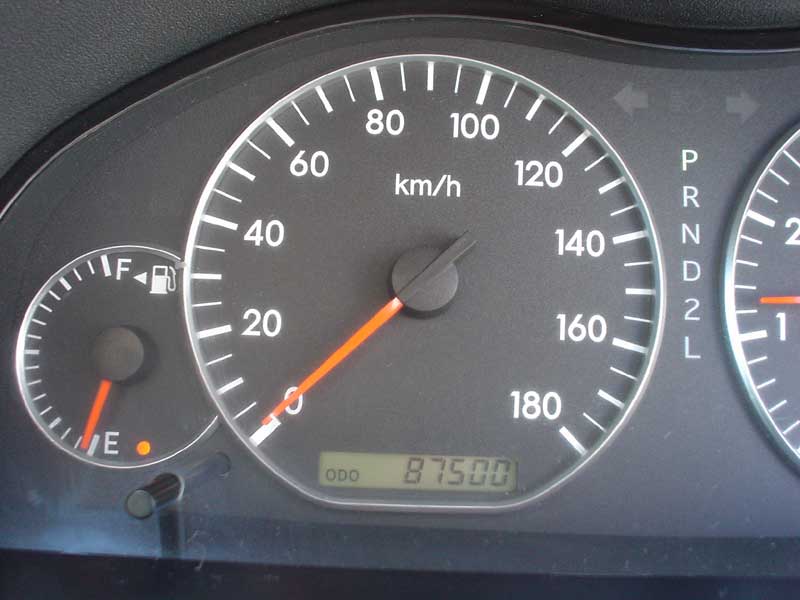2002 Toyota Premio Photos