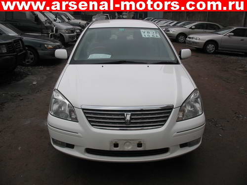 2002 Toyota Premio Pictures