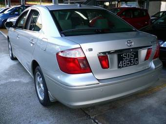 2002 Toyota Premio Pictures