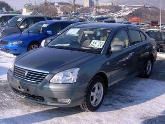2002 Toyota Premio Pictures
