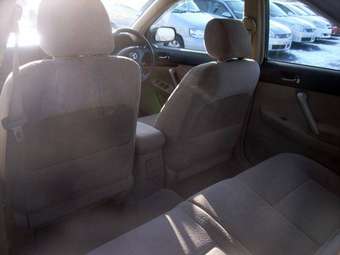 2002 Toyota Premio Pictures