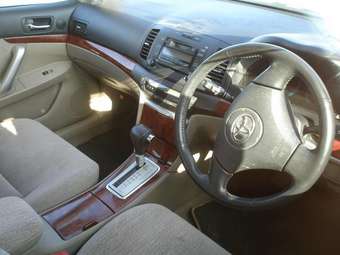 2002 Toyota Premio Pictures