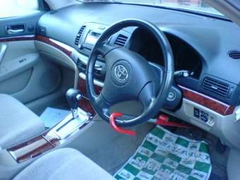 2002 Toyota Premio Wallpapers