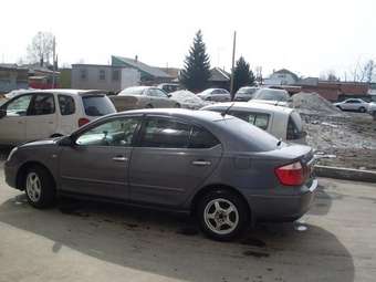 2002 Toyota Premio Pictures