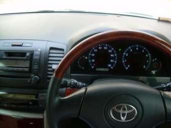 2002 Toyota Premio Pictures