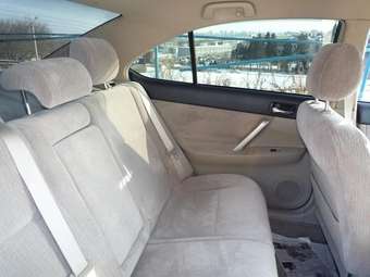 2002 Toyota Premio Pics