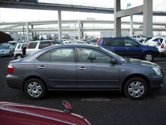 2002 Toyota Premio Pictures