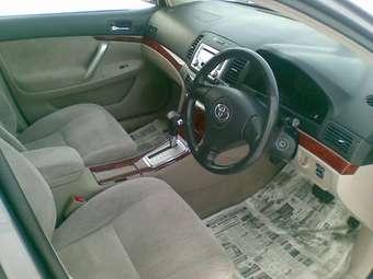 2002 Toyota Premio Wallpapers