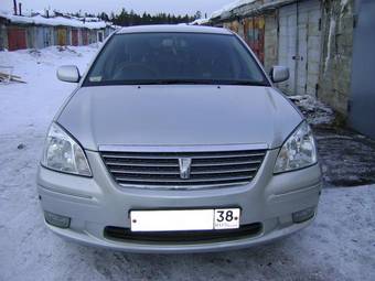 2002 Toyota Premio Pictures