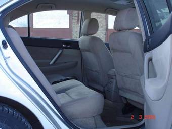 2002 Toyota Premio Pics