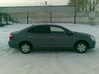 2002 Toyota Premio Images