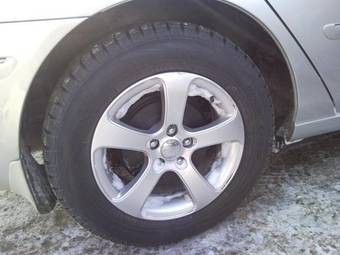 2002 Toyota Premio Pictures