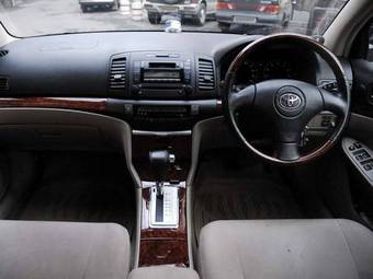 2002 Toyota Premio Photos