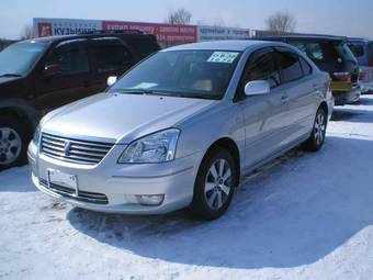 2002 Toyota Premio Pictures