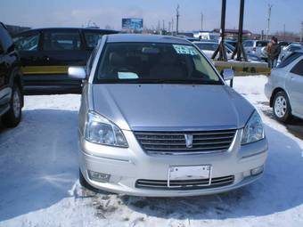 2002 Toyota Premio Pictures
