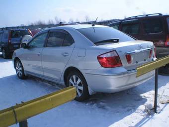 2002 Toyota Premio Pictures