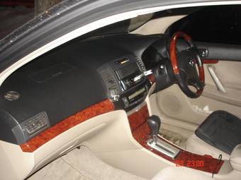 2002 Toyota Premio Photos