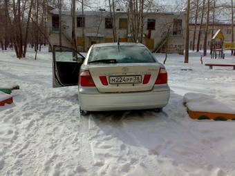 2002 Toyota Premio Pictures