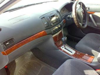 2002 Toyota Premio Photos