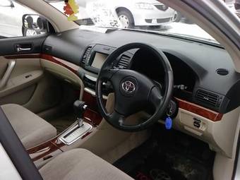 2002 Toyota Premio Photos