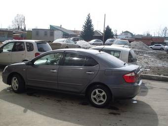 2002 Toyota Premio Pictures