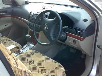 2002 Toyota Premio Photos