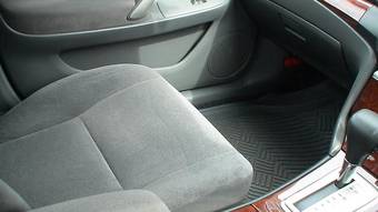 2002 Toyota Premio Pictures