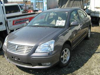 2002 Toyota Premio Pictures