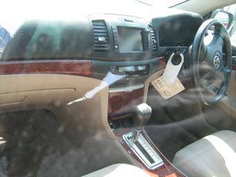 2002 Toyota Premio Pictures