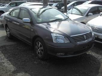 2002 Toyota Premio Pictures