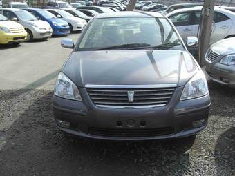 2002 Toyota Premio Pics