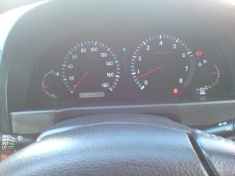 2002 Toyota Premio Pics