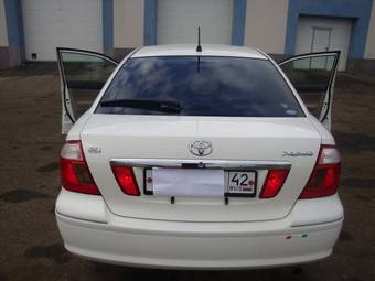 2002 Toyota Premio Pictures