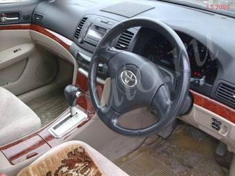 2002 Toyota Premio Pictures