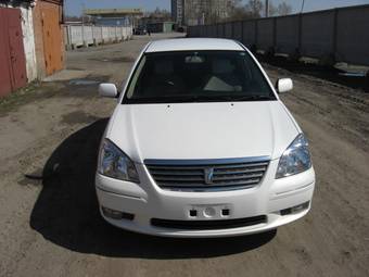 2002 Toyota Premio Pics