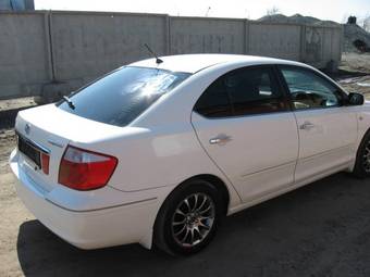 2002 Toyota Premio Photos