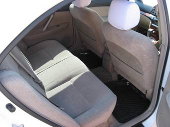 2002 Toyota Premio Pictures