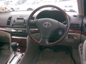 2002 Toyota Premio Photos