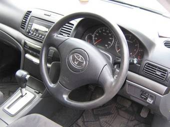 2002 Toyota Premio Photos