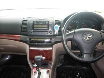 2002 Toyota Premio Photos