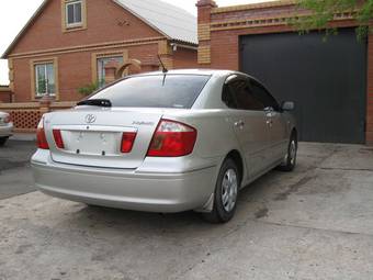 2002 Toyota Premio Photos