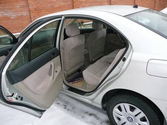 2002 Toyota Premio Photos