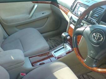 2002 Toyota Premio Wallpapers