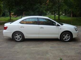 2002 Toyota Premio Pictures