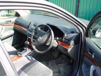 2002 Toyota Premio Pictures