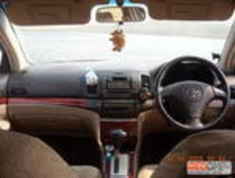 2002 Toyota Premio Images