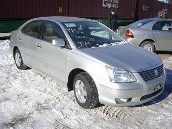 2002 Toyota Premio Pictures