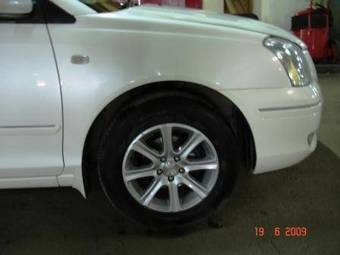 2002 Toyota Premio Images