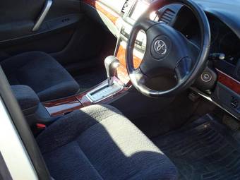 2002 Toyota Premio Photos